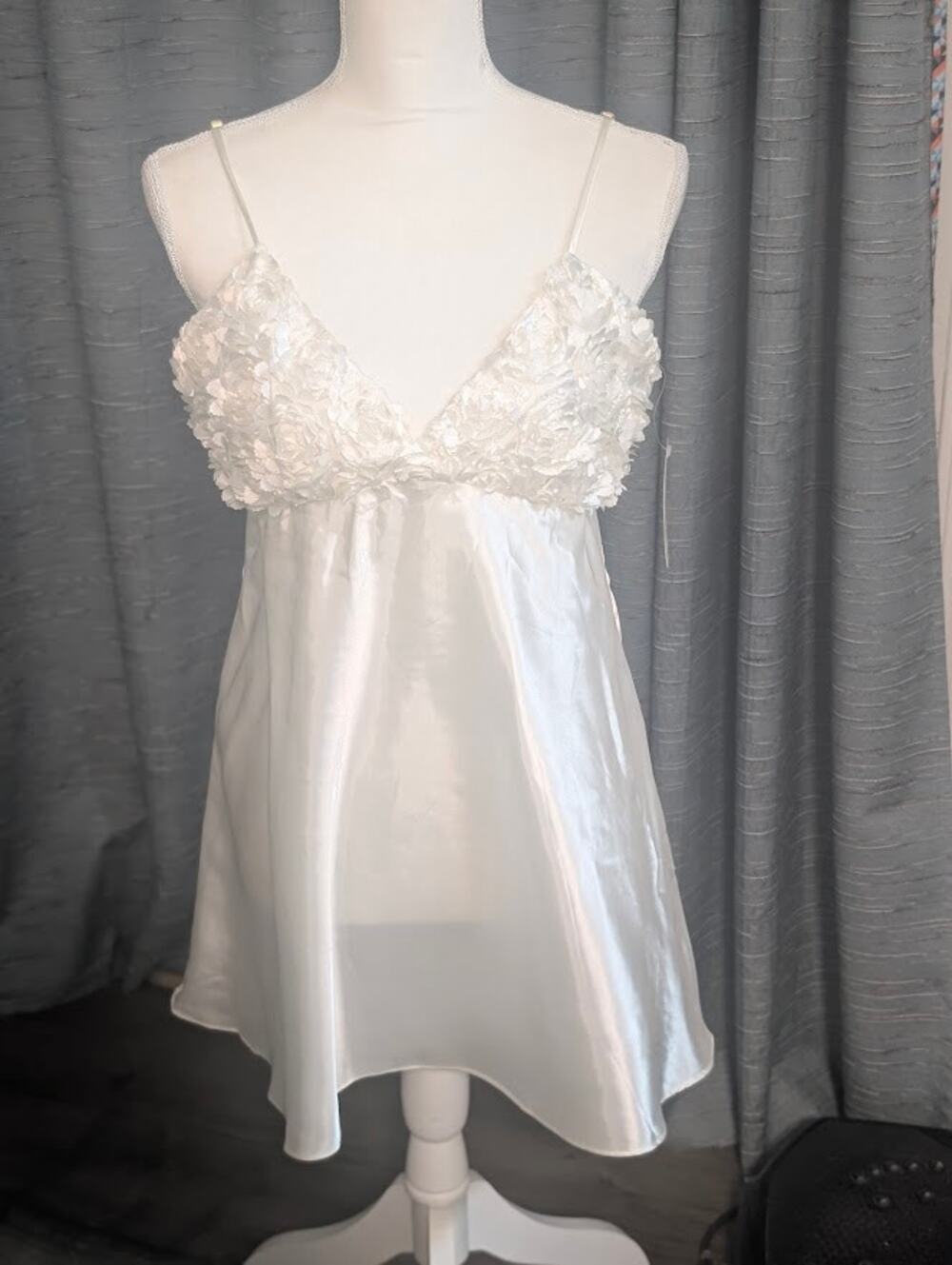 NWT Flora White Floral Lace Satin Chemise Babydoll Bridal Lingerie M